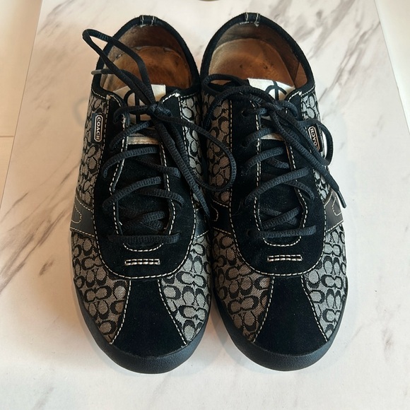COACH- Signature Logo Jacquard Lace Up Sneaker Shoe - Picture 5 of 9